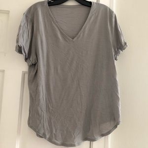 Lululemon Grey Stripe workout tee. With bag!
